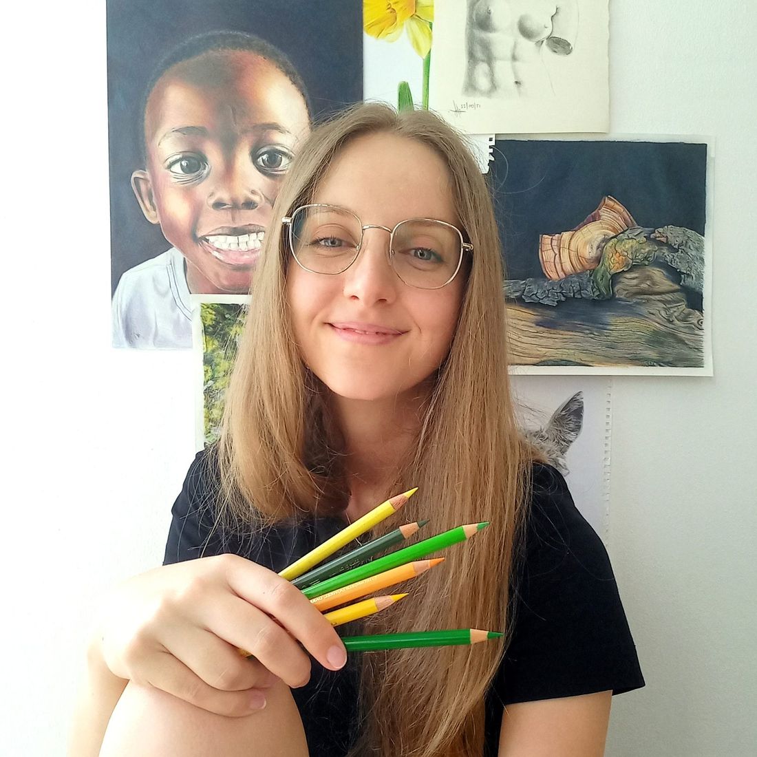 Casual portrait of the artist Nicci